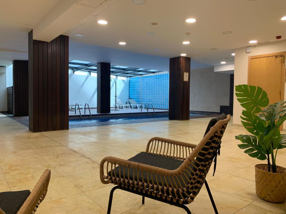 Hotel Flamingo L'Ampolla Bagian luar foto