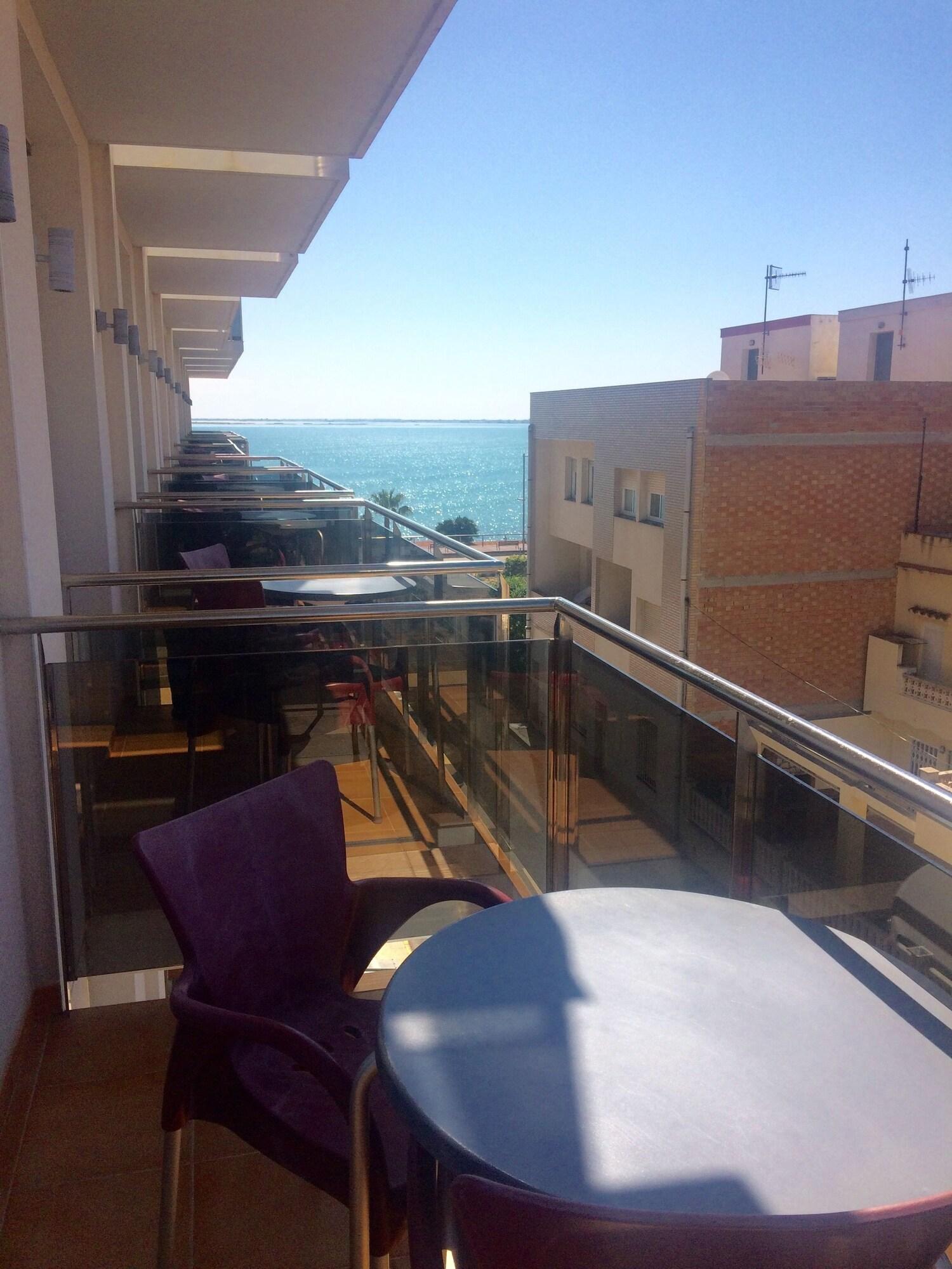 Hotel Flamingo L'Ampolla Bagian luar foto