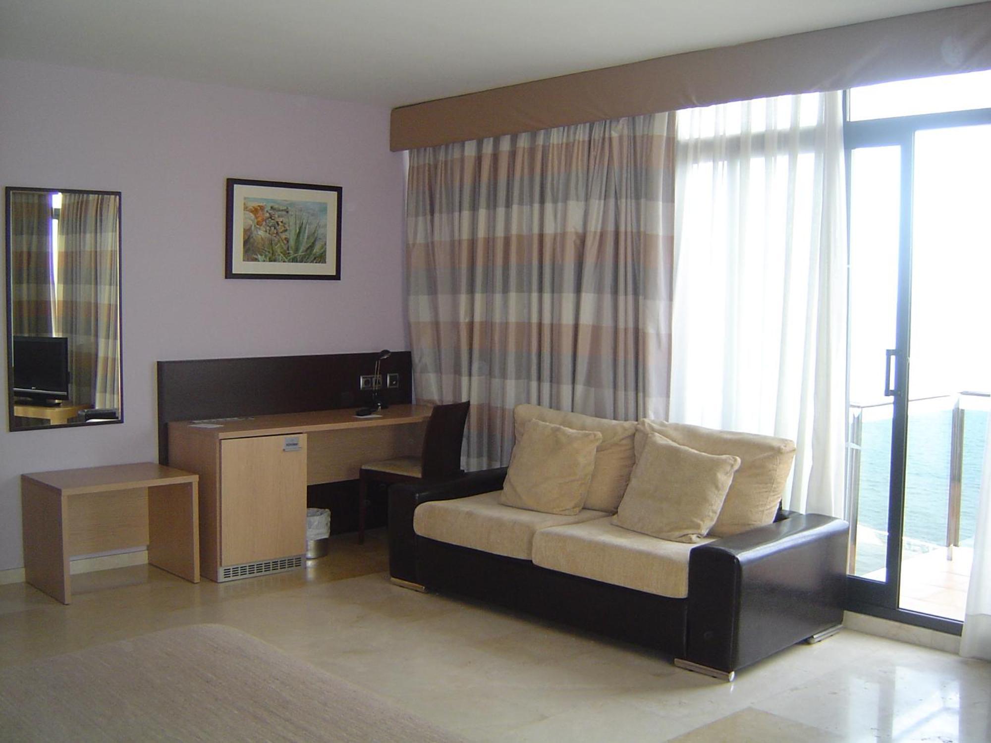 Hotel Flamingo L'Ampolla Bagian luar foto