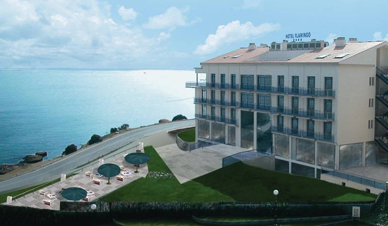 Hotel Flamingo L'Ampolla Bagian luar foto