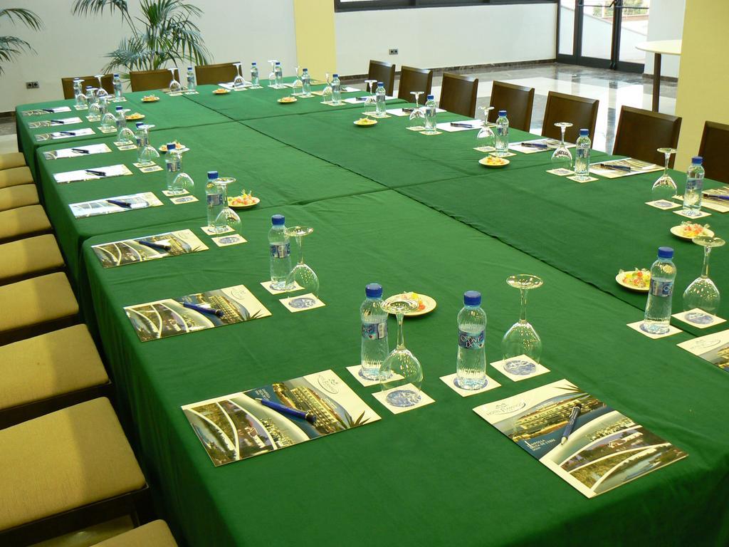 Hotel Flamingo L'Ampolla Bagian luar foto