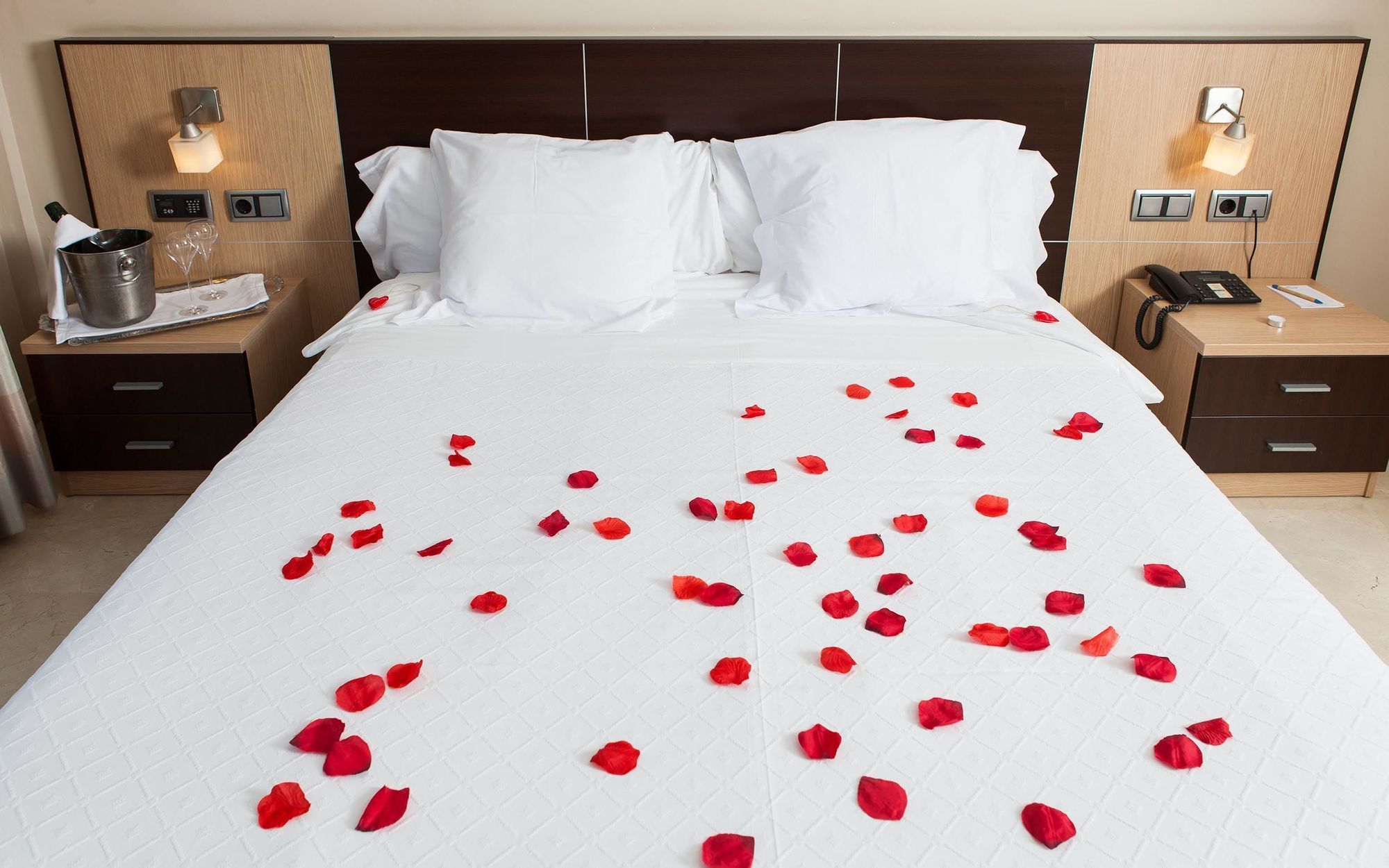 Hotel Flamingo L'Ampolla Bagian luar foto
